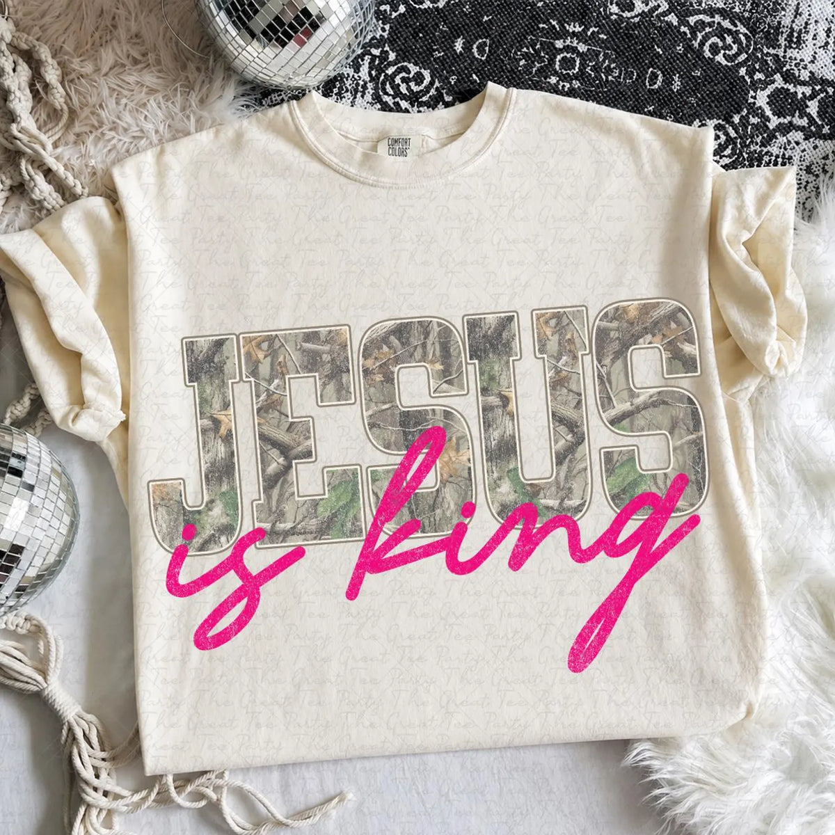 Jesus is King Camo