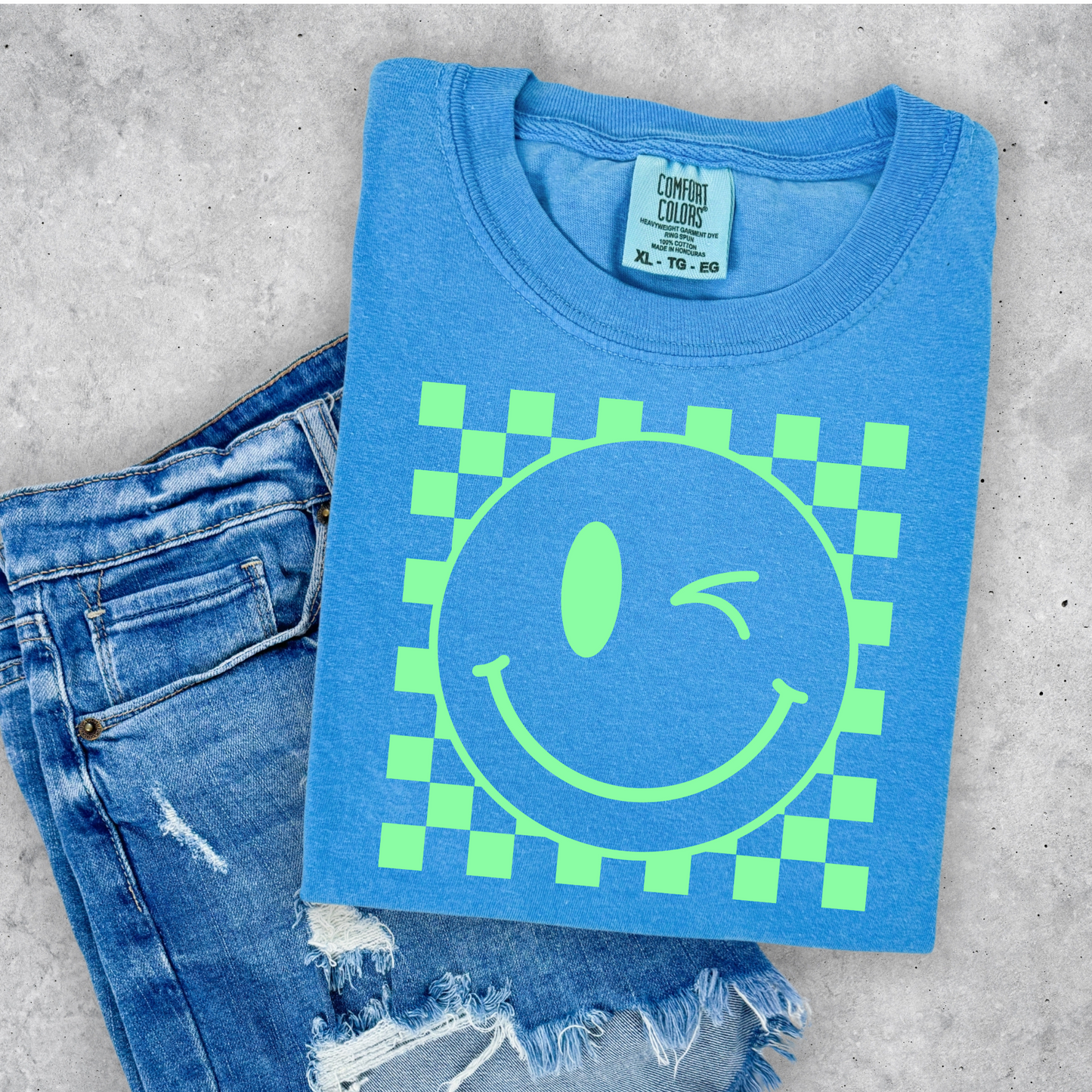 Green Wink Eye Smile Checkered