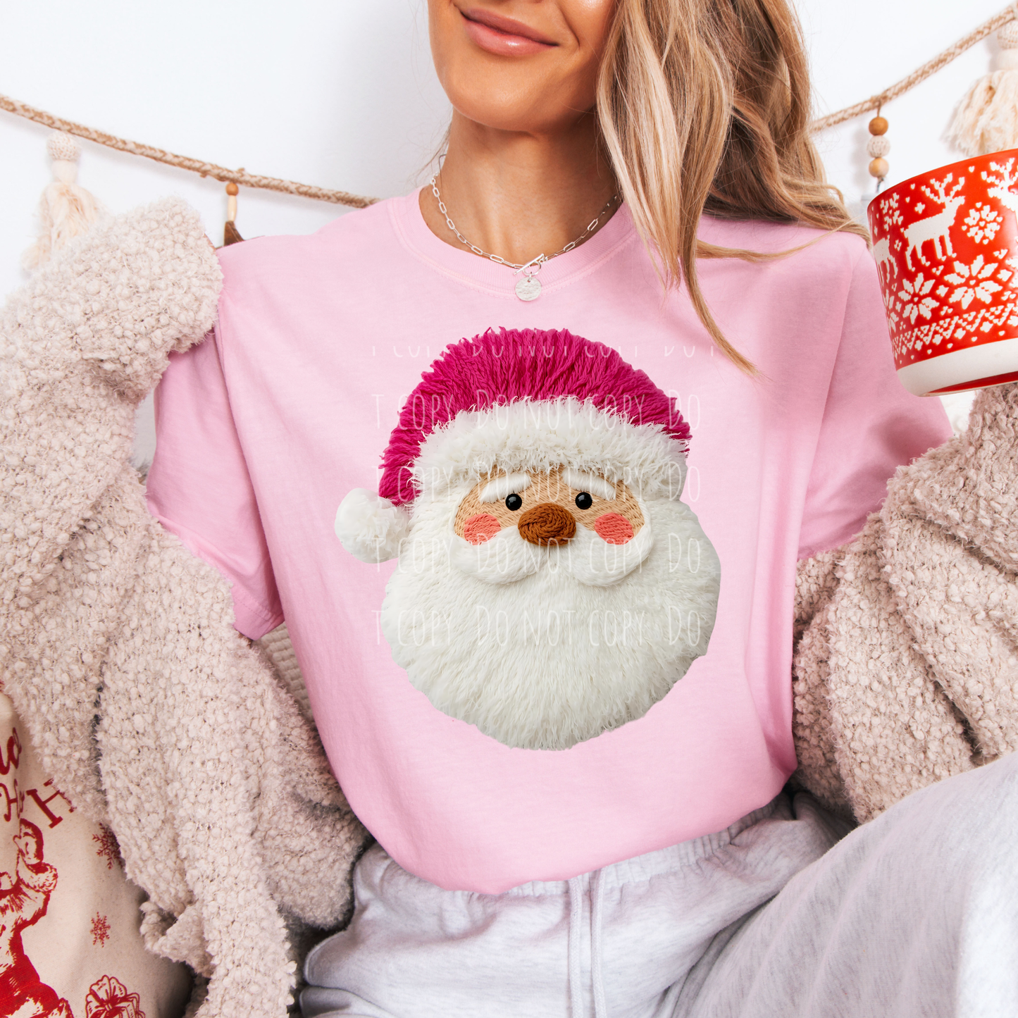 Faux Yarn Pink Hat Santa (light skin)