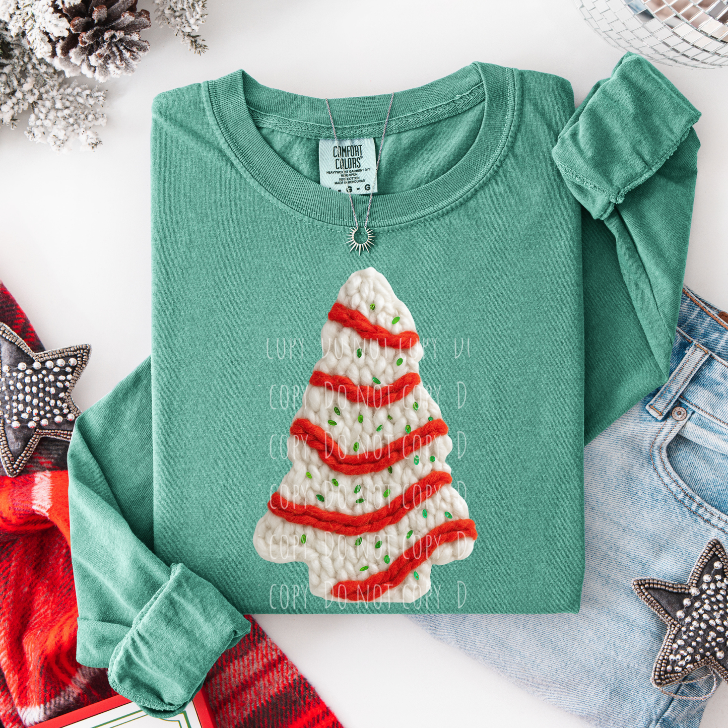 Faux Yarn Christmas Tree Cake