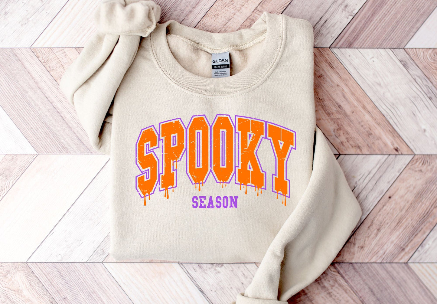 Spooky purple outline