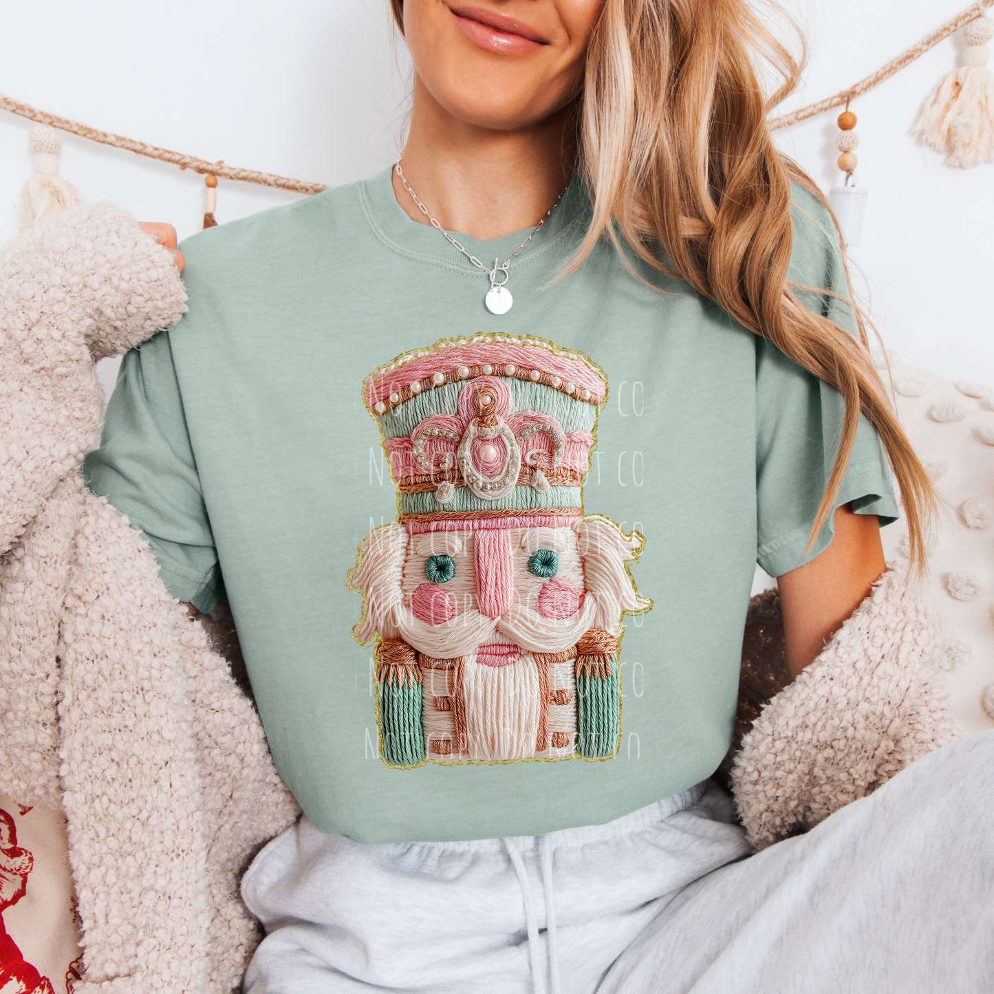 Faux Yarn Cutesy Nutcracker