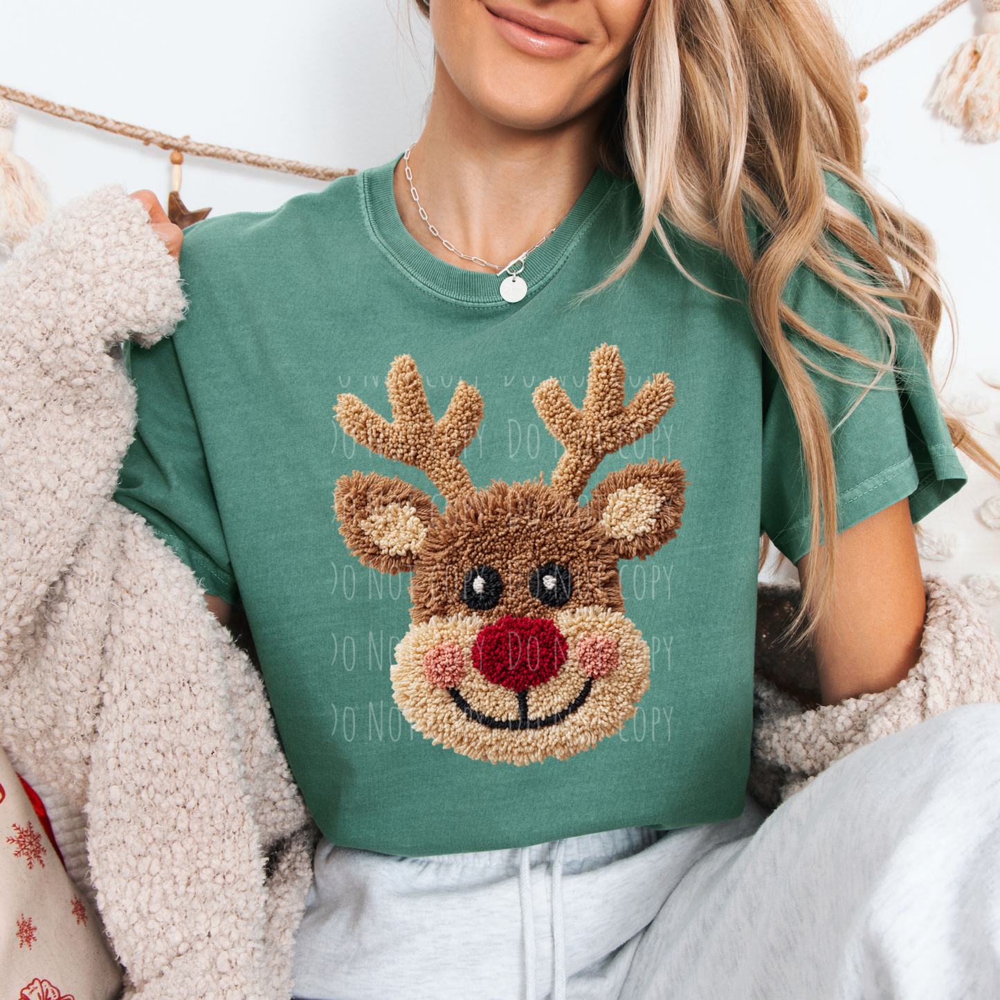 Faux Yarn Reindeer