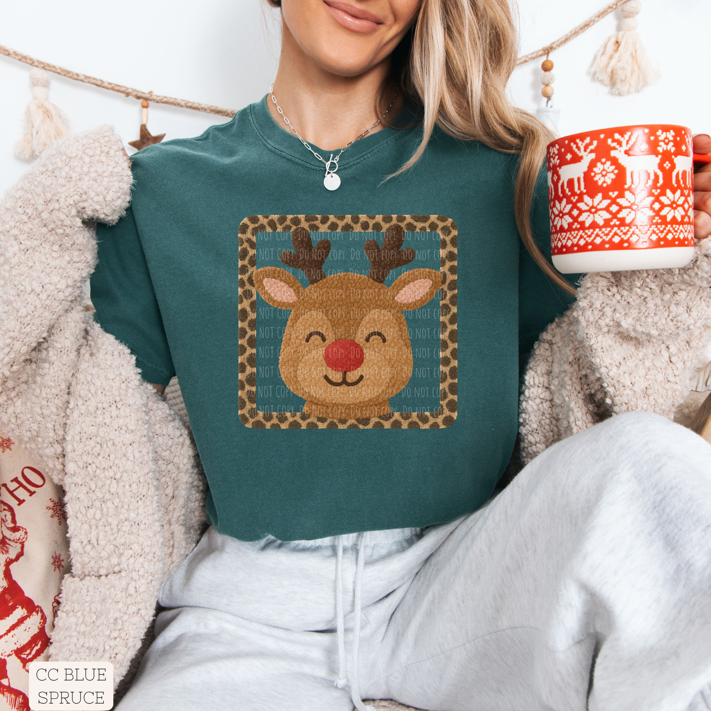 Faux Yarn Leopard Frame Reindeer