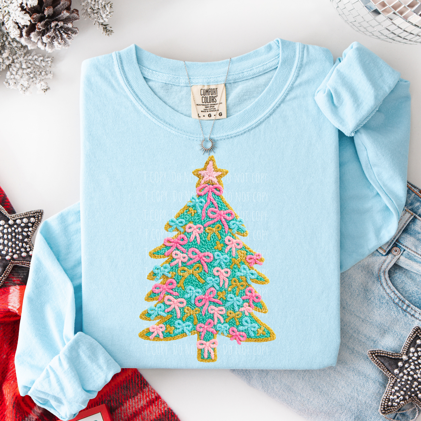 Faux Yarn Coquette Tree