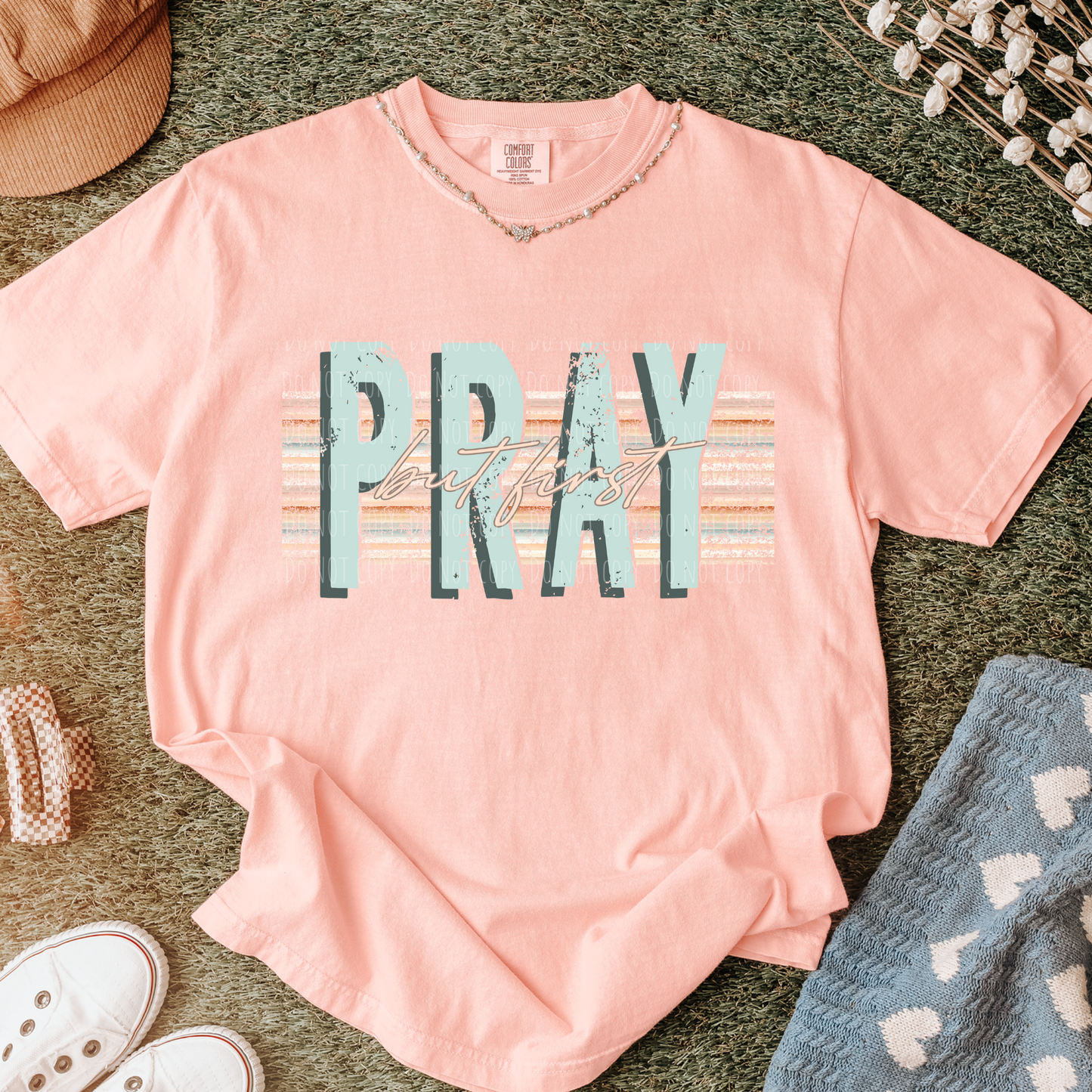 Pray Retro Lined