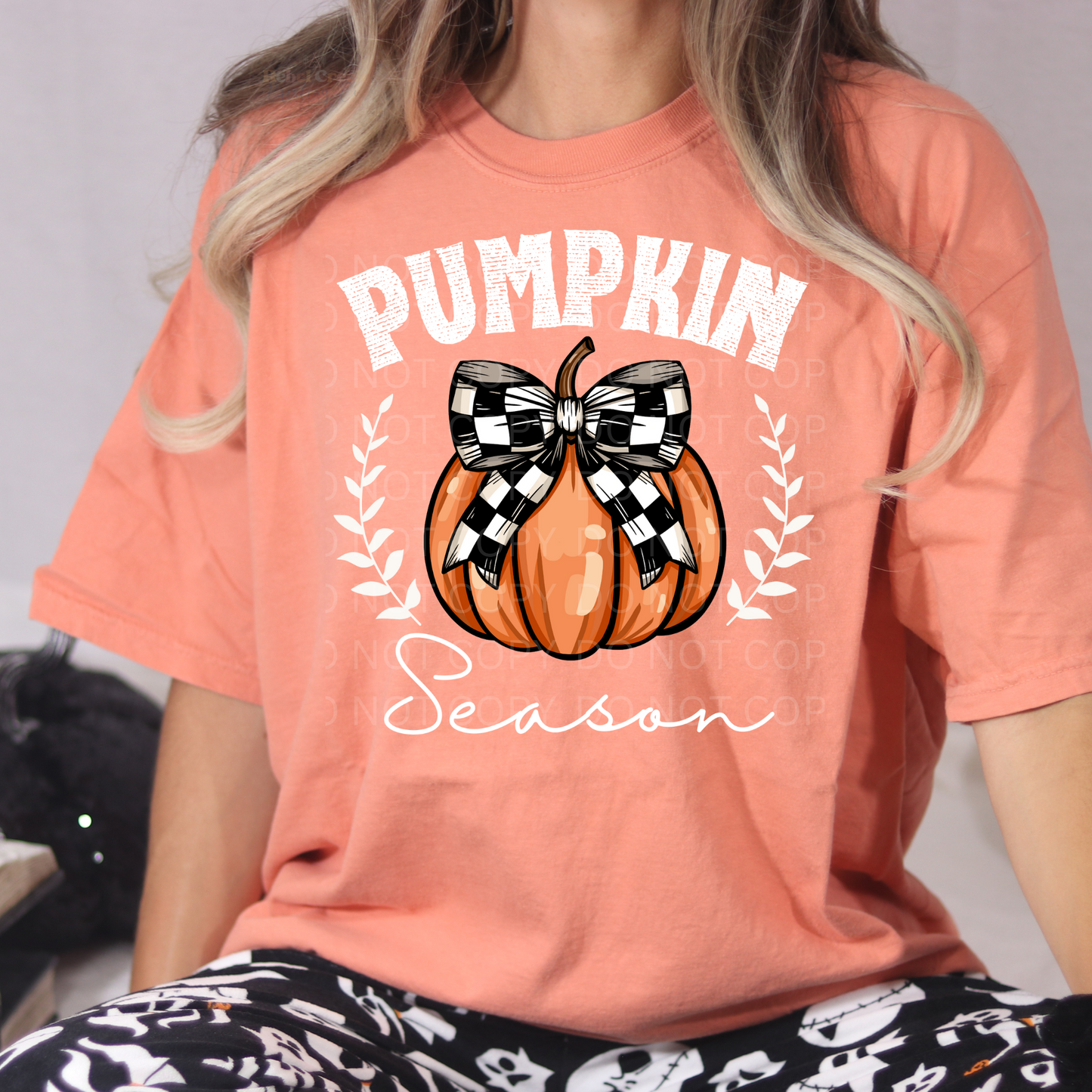 Pumpkin Season Checkered Bow (white)